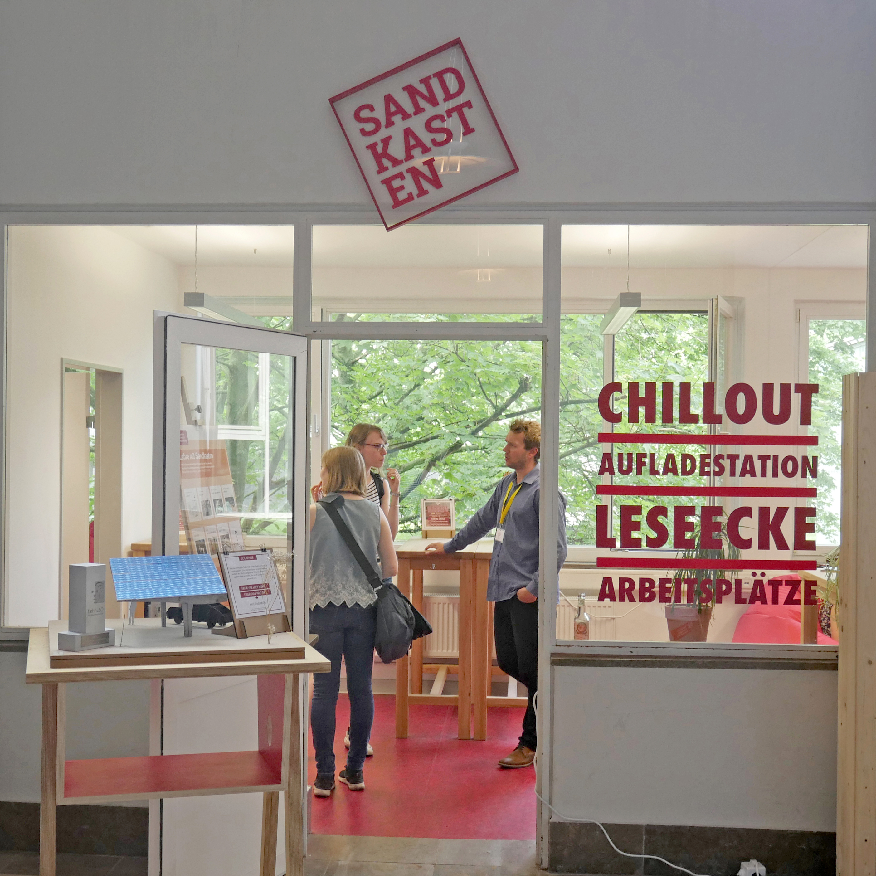 Bild der Sandkasten-Zentrale als Beispiel für einen Raum